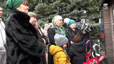 Мемориал погибшим героям-землякам открыли в с. Привольном