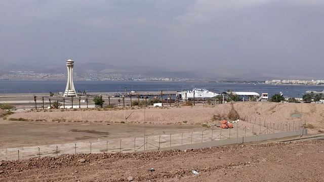 На той стороне Эйлат и Египет!Вид с Иорданского берега!