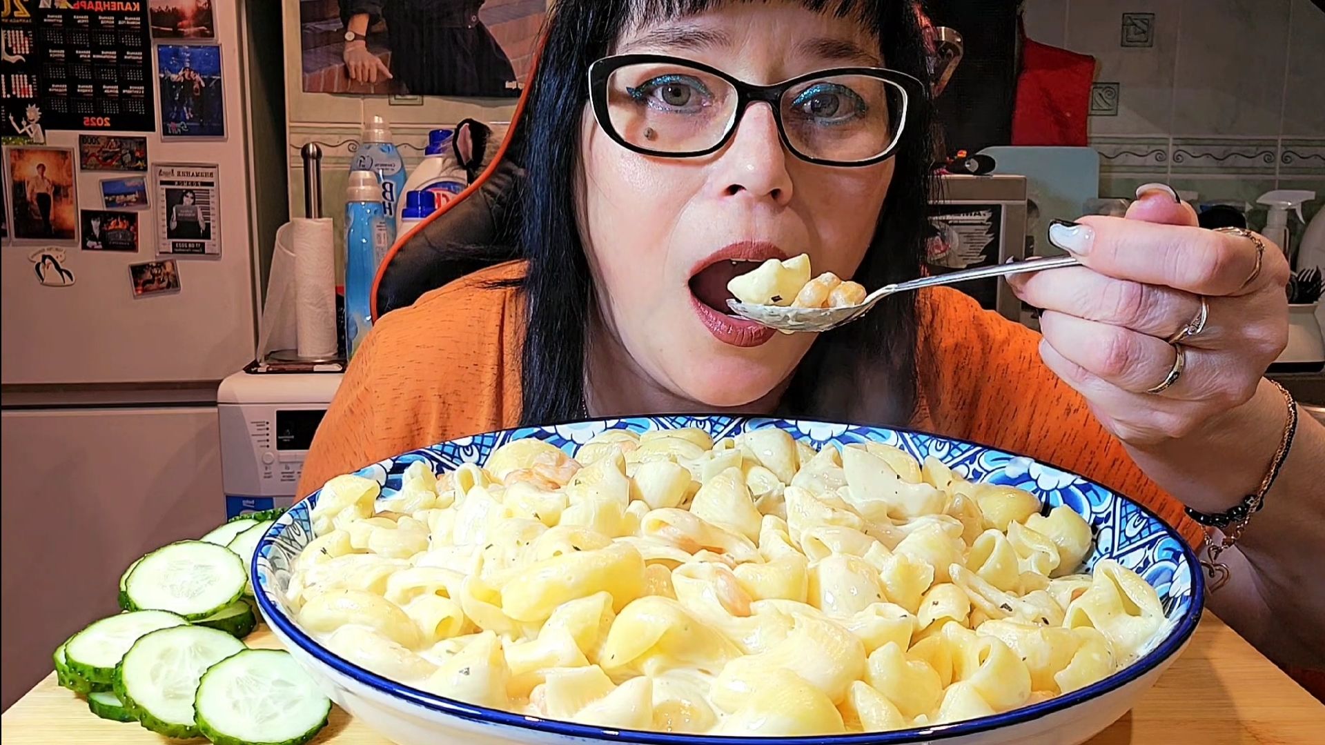 Мукбанг | Сливочная паста с креветками | Обжор Асмр