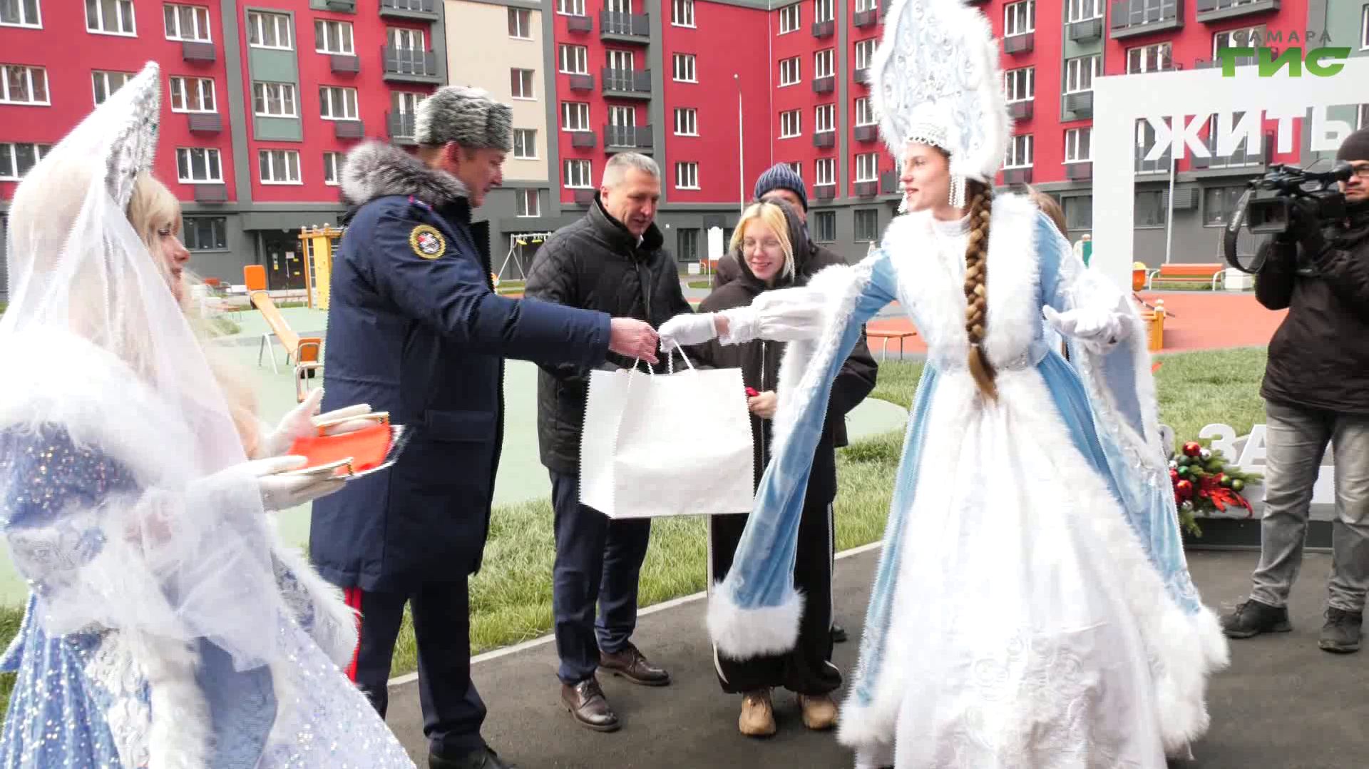 Ключи от квартир детям‑сиротам: в Самаре состоялось торжественное вручение