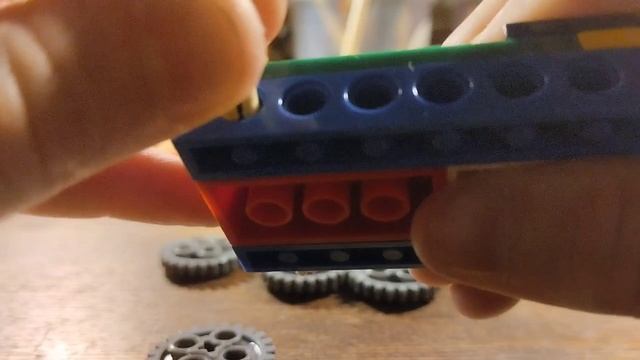 Как собрать танк из лего