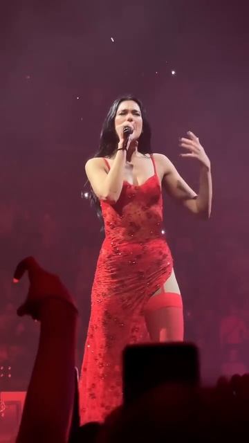 Dua Lipa
