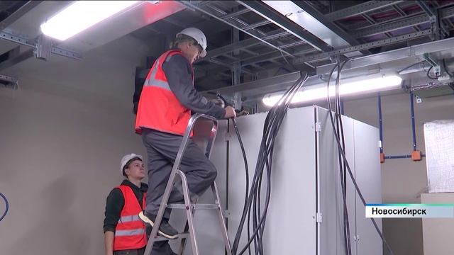 Анатолий Серышев посетил строительную площадку «Сибирского кольцевого источника фотонов» в Кольцово