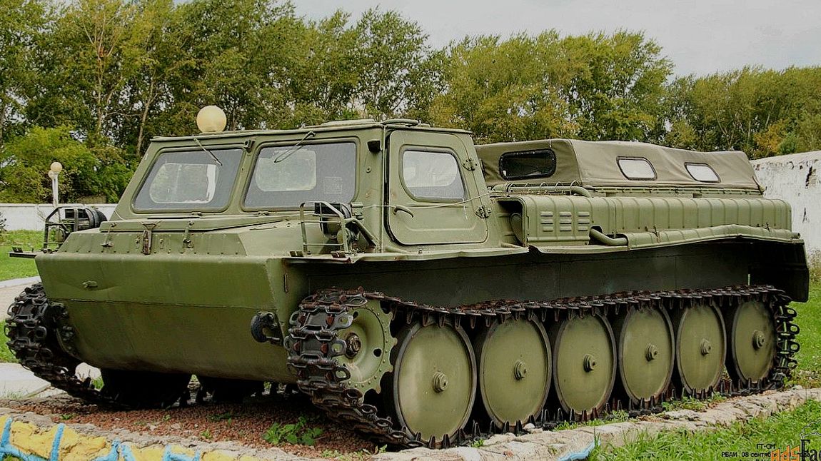 По грязи как по асфальту ГТ-СМ ГАЗ-71 Гусеничный Транспортёр - Снегоболотоход Модернизированный