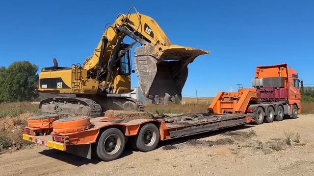 Перемещение на Стройплощадку Экскаватора Cat 5090B и Демонтаж Ковша Cat 385C