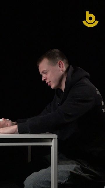 Шог ёгто зүжэгшэн, залуу найруулагша, ород шарайтай аад, буряад сэдьхэлтэй Цырен Батоцыренов