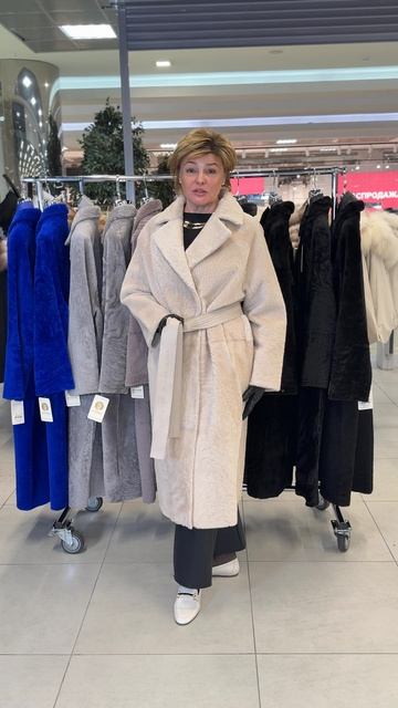 Новая коллекция дубленок из бэби астрагана 128700 р