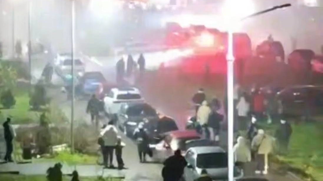 Появились кадры атаки БПЛА на Тверь. Атакован жилой дом. 12.12.2025