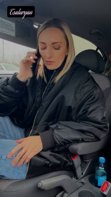 Блондинка на ручнике😂
#сто#автомобиль#блондинка