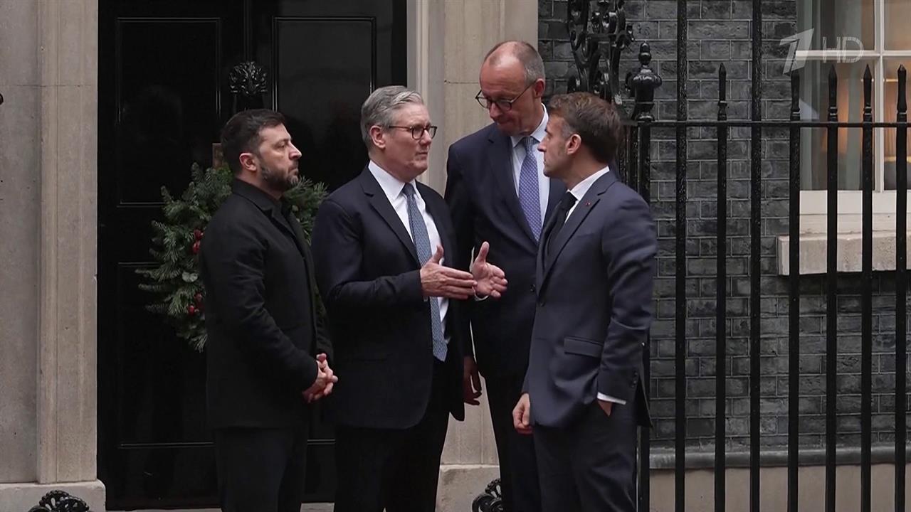 В Париже отменена намеченная на 13 декабря встреча "коалиции желающих".