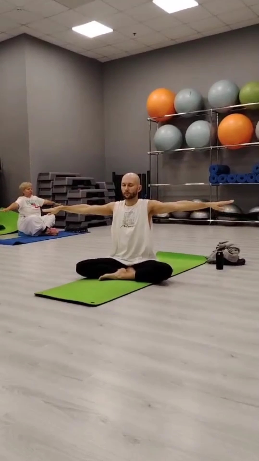 Кундалини йога Фрагменты практики Наполнения женской энергией и Исцеления Рода по мужской линии