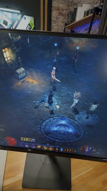 Огромный моноблок с Мощным Процессором