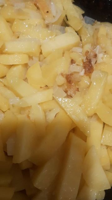 Выходные. Жарю картошку. 3