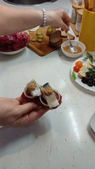 Новогодний бутер с селедочкой!!!