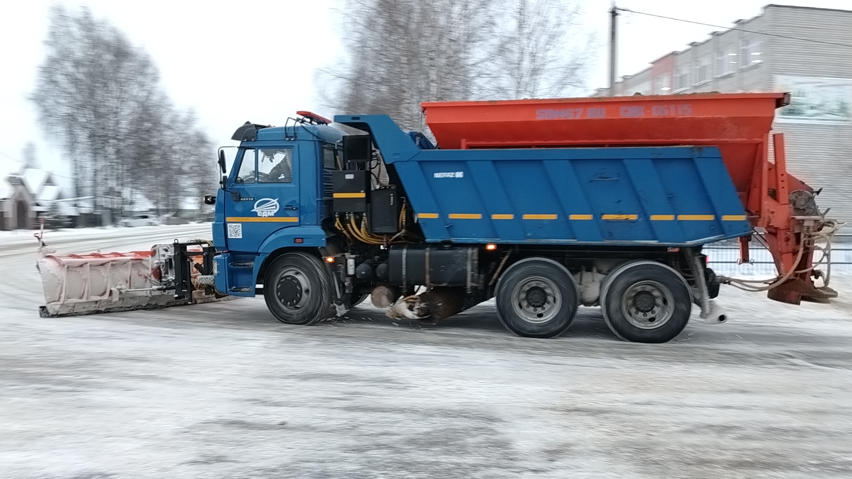 очистка дорог от снега 104 часть