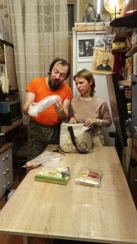 Нам дарят подарки на Новый Год посылая их через маркетплейсы - распаковка. Часть 1.