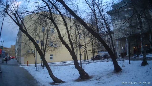 Покровка. Советский большой дом.