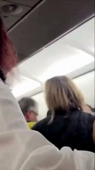 Спасение людей из горящего самолёта в Бразилии