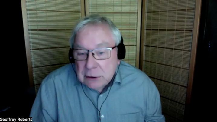 Профессор Робертс: отношения России и США формируют политику Евросоюза