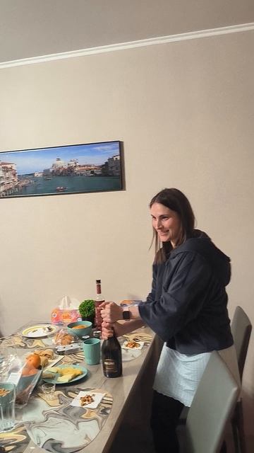 В наших турах развлекаемся, как можем:)