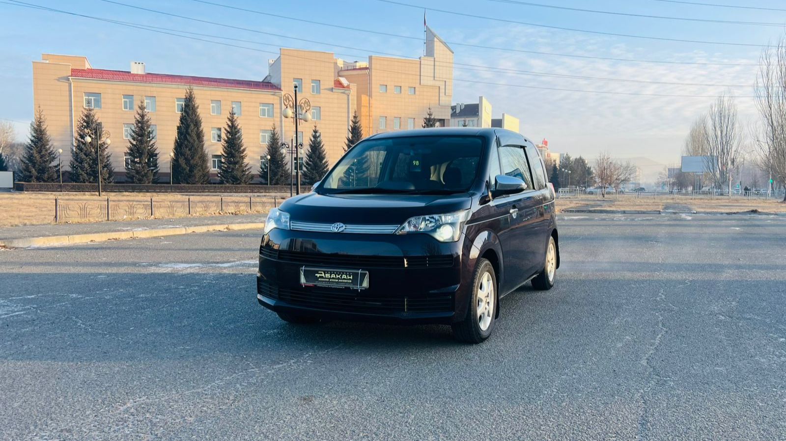 Toyota Spade, 2014 год