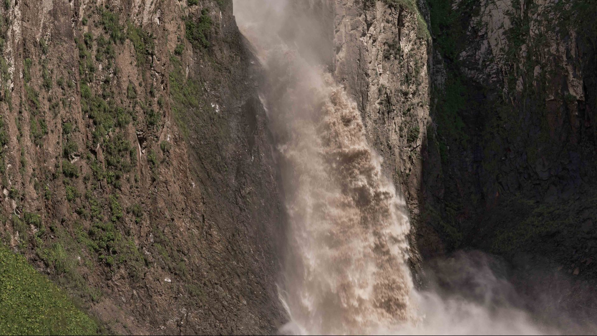 Водопад Каракая Су
