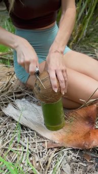 Завариваем лапшу в кокосе 😎