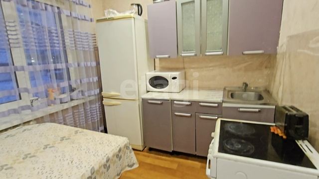 570484 Маяковского 37