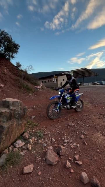 нету описания