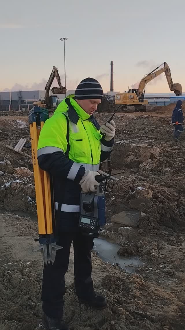 Рома и Фаррух.