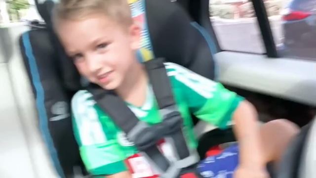 Веселый день вместе с детьми! Увлекательное детское видео!