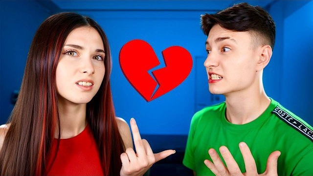 Хейтерша поссорила нас на сервере в Майнкрафт