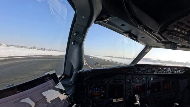 Полетели в новый день✈️