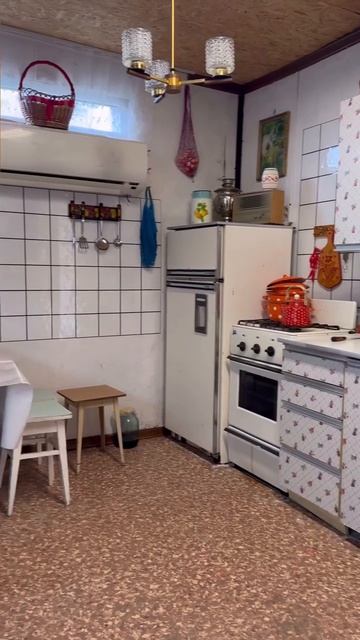 Советский интерьер такой родной. Что было у вас дома из этого?