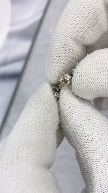 Серьги-пусеты с бриллиантами арт: К10389