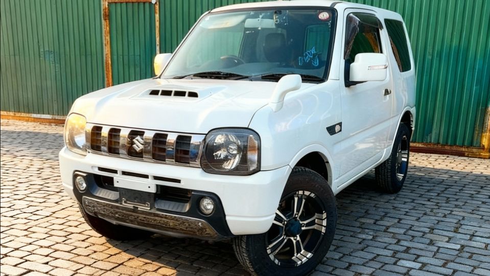 Suzuki Jimny отправляется к клиенту