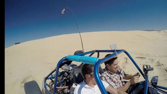 баги по песку.mp4