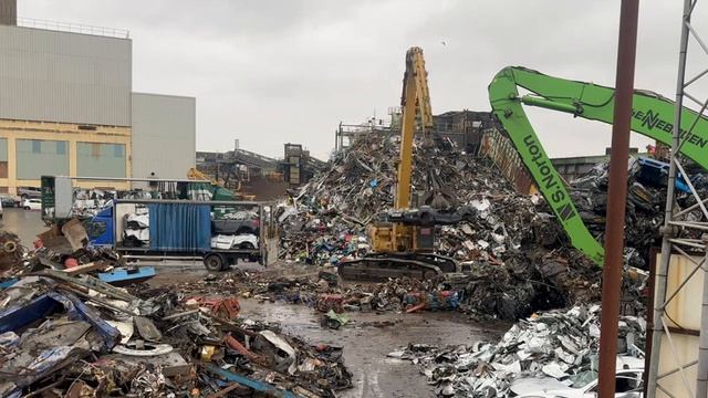 Один день из жизни британской свалки металлолома без фильтров!