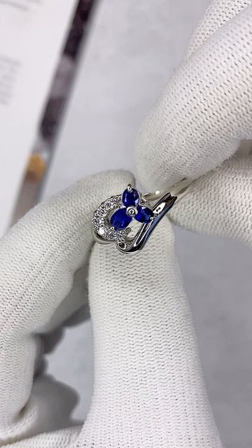 Кольцо с сапфиром и бриллиантами арт: К10381