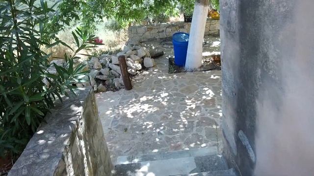 Старинный монастырь Аgia Georgios.