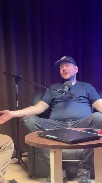 анонс petrolero.mp4