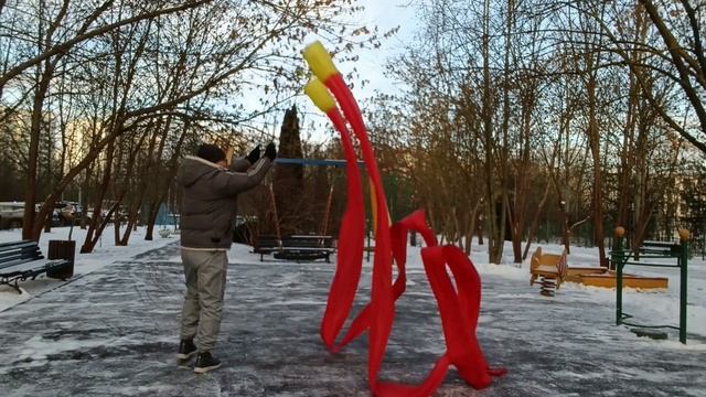 Упражнения с 6-ти метровыми лентами Дракона на палочке (5)