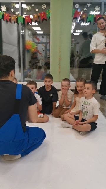 InShot_20251213_215533990.mp4
2ч. 🎉🎉🎉🎉#дети #внукТимоша