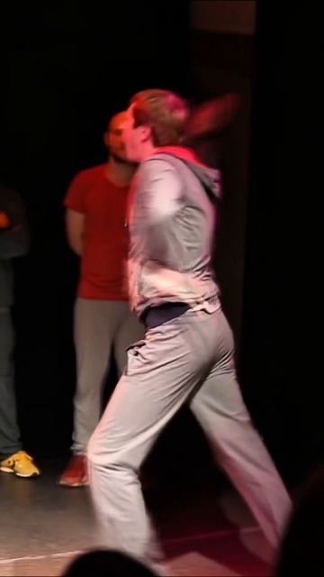 Легендарный танец Коляна!