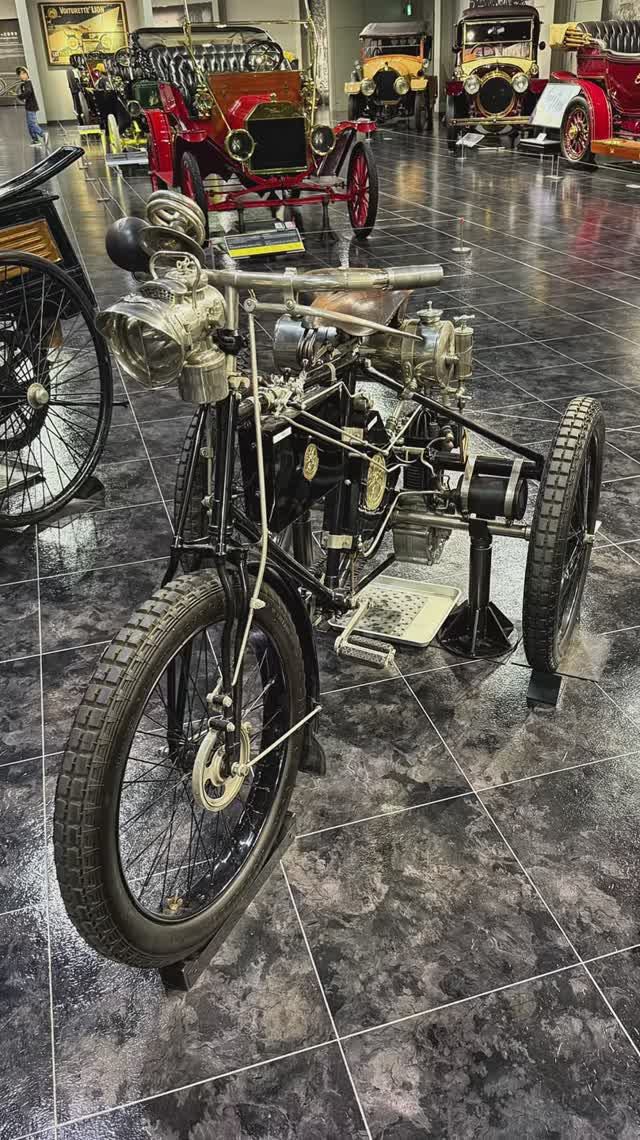 1897 De Dion-Bouton 1¾ HP Tricycle | Революция на трёх колёсах 🇫🇷 🏍️