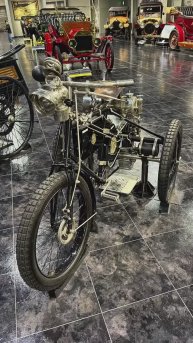1897 De Dion-Bouton 1¾ HP Tricycle | Революция на трёх колёсах 🇫🇷 🏍️