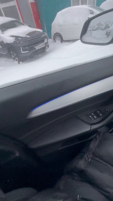 2020 BMW X2 запуск двигателя