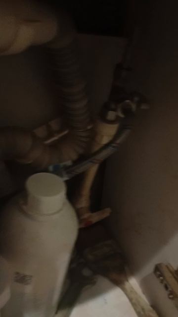 устранение конденсата на бачке унитаза!!!!😁