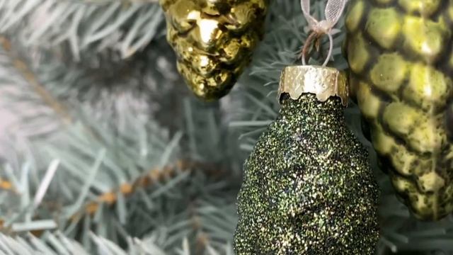 Ёлочное украшение-гроздь ШИШКИ КЛАРЕТТ, стекло, оливковый бархат, 6 см, 3 шт., 1001445