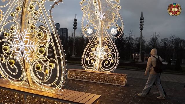 Прогулки по новогодней Москве делегации МОУ кадетской школы г. Волжского Волгоградской области.